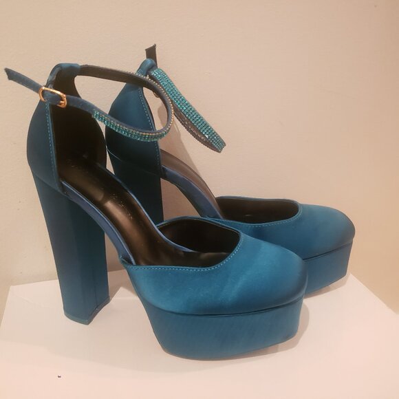 Wild Diva Shoes - 3/$24 Teal Satin Platform Block Heels